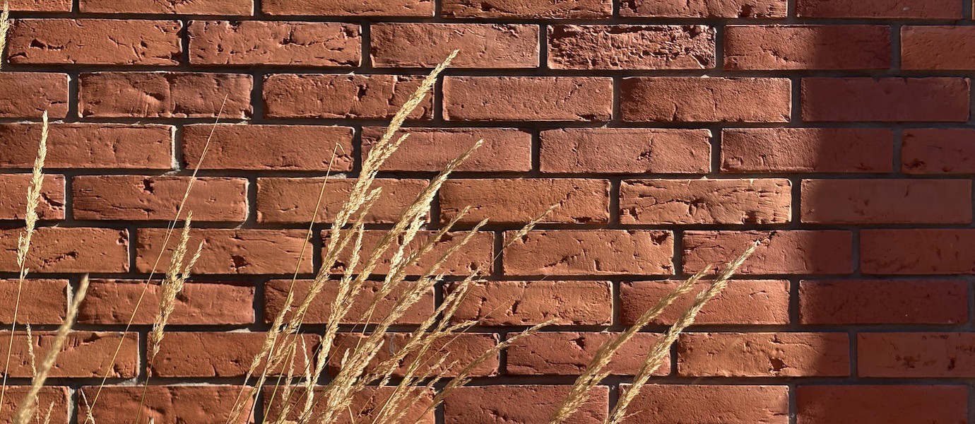 Verblendsteine für Innen und Außen.